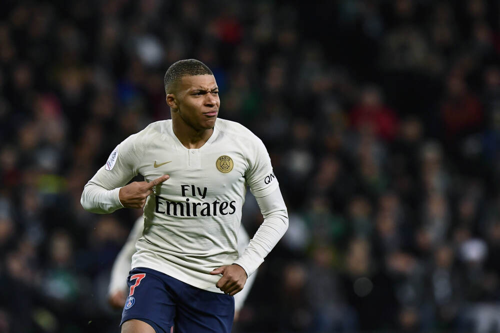 环球新材国际午前涨逾7% 国泰海通维持“增持”评级